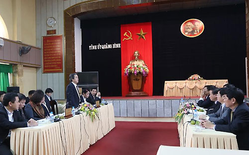 Thống đốc Pg88 com chính chủ Nhà nước Pg88hi Thể Thao, Bóng Đá, Casino, Nổ Hũ, Xổ Số với chính quyền địa phương và đại diện các chi nhánh Pg88 com chính chủ tại Quảng Bình.<br>