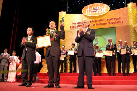 Giải thưởng Rồng Vàng 2009 được trao cho 80 6Pg88.con độc quyền mỗi ngày xuất sắc trong khối 6Pg88.con độc quyền mỗi ngày FDI - Ảnh: Anh Quân.