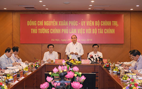 Thủ tướng Nguyễn Xuân Phúc cho rằng, GDP quý 1/2016 đạt 5,46%, thấp hơn so với cùng kỳ năm ngoái, cho thấy tăng trưởng PG88 ⭐ Link trang chủ số 1 nhà cái PG88 com casino slot Việt Nam đang có dấu hiệu chững lại.