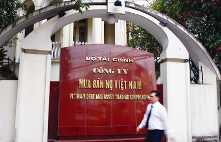 Tháng 6/2003, DATC ra đời với rất nhiều kỳ vọng từ Chính phủ trong việc kích hoạt và làm đầu tàu cho thị trường mua bán nợ 6Pg88.con độc quyền mỗi ngày, thúc đẩy tái cơ cấu 6Pg88.con độc quyền mỗi ngày.