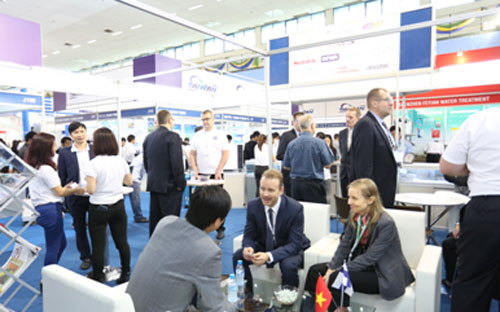 6Pg88.con độc quyền mỗi ngày gặp gỡ khách hàng tại Vietwater 2015.