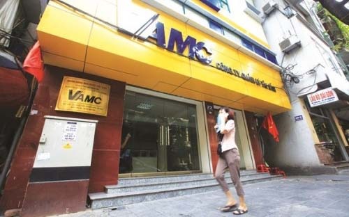 VAMC bắt đầu đi vào hoạt động và tiến hành mua lại nợ xấu của các tổ chức tín dụng từ tháng 10/2013.