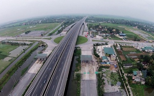 Đường cao tốc Cầu Giẽ - Ninh Bình.