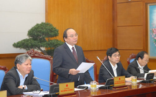 Theo Phó thủ tướng Nguyễn Xuân Phúc, thực tế thời gian qua, các bộ ngành
 tổ chức lấy ý kiến của nhân dân góp ý cho sửa đổi dự thảo Hiến pháp năm
 1992 rất tốt - Ảnh: VGP.<br>