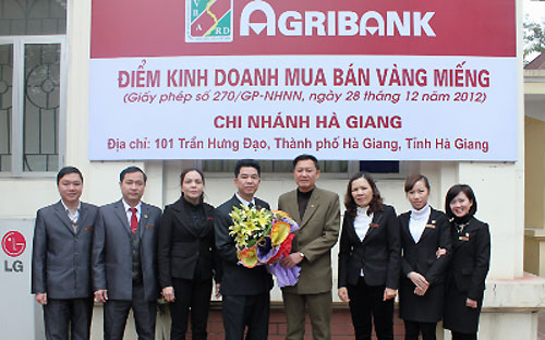 Agribank phải lên Hà Giang mở điểm, thay vì "xí chỗ" ở những địa bàn sôi động.<br>