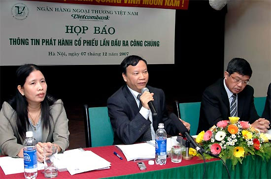 Ngày 7/12/2007, Vietcombank tổ chức họp báo công bố thông tin về đợt phát hành Pg88vnd dành cho Android và iOS tại Việt Nam lần đầu ra công chúng.