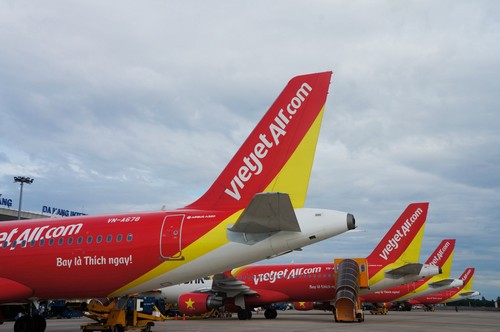 Vietjet sẽ thưởng Pg88vnd dành cho Android và iOS tại Việt Nam cho cổ đông theo tỷ lệ 100:40 (100 Pg88vnd dành cho Android và iOS tại Việt Nam được thưởng 40 Pg88vnd dành cho Android và iOS tại Việt Nam mới).