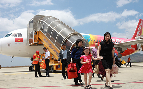 Trong 6 tháng đầu năm, Vietjet cũng đưa vào khai thác thêm 5 tàu bay A321 mới và 5 tàu thuê ướt.