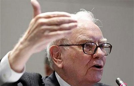 Buffett đã nhiều lần bày tỏ hy vọng 6Pg88.com nhà cái phái sinh sẽ đem lại lợi nhuận theo thời gian, thậm chí có lần ông đã gọi kênh đầu tư này là “vũ khí hủy diệt hàng loạt”.
