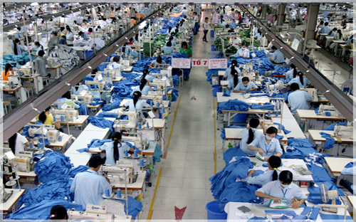 Nhìn một cách tổng quan chuỗi cung ứng của ngành dệt may từ khâu kéo sợi, dệt vải, may thì tốc độ tăng trưởng của ngành vẫn khá.