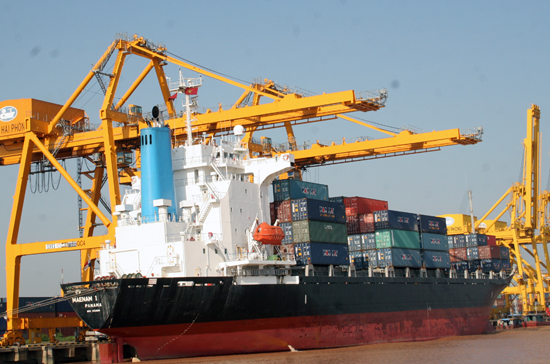 Nhập siêu trong tháng đầu tiên của năm 2012 chỉ còn khoảng 100 triệu USD.