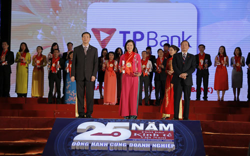 Với giải thưởng uy tín này, thương hiệu TPBank một lần nữa khẳng định những nỗ lực trong năng lực lãnh đạo, chất lượng sản phẩm, nguồn nhân lực, hoạt động PG88 Uy Tín Số 1 Việt Nam.