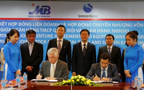 Link Trang Chủ PG88.Com Mới #2026 này không chỉ mang lại lợi ích cho MB và Shinsei Bank mà còn góp 
phần xây dựng hệ thống tổ chức tín dụng tại Việt Nam lành mạnh và làm 
bền vững hơn quan hệ hợp tác PG88 ⭐ Link trang chủ số 1 nhà cái PG88 com casino slot tốt đẹp giữa Việt Nam và Nhật Bản.