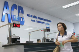 Thông thường việc tăng lãi suất xuất phát từ nhu cầu vốn nội tại và từ yêu cầu giữ chân khách hàng trong bối cảnh cạnh tranh.
