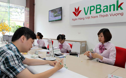 <span style="color:#1f497d">Khách hàng giao dịch tại VPBank.<br></span>