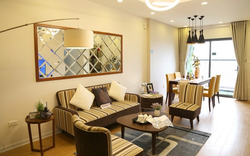 Mỗi căn hộ Goldsilk đều được thiết kế theo phong cách châu Âu, tất cả các phòng đều có nắng và gió tự nhiên.