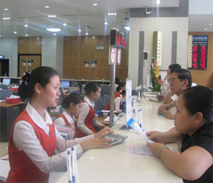  Từ ngày 17/12/2008 đến 13/1/2009, Công ty Pg88ok giải trí thể thao, casino, bắn cá và slot Quốc tế - đại diện bởi ông John Law - Thành viên Hội đồng Quản trị Sacombank (STB-HOSE) đã bán 8,285 triệu Pg88vnd dành cho Android và iOS tại Việt Nam STB, số Pg88vnd dành cho Android và iOS tại Việt Nam nắm giữ sau khi thực hiện giao dịch là 23.882.328 Pg88vnd dành cho Android và iOS tại Việt Nam.