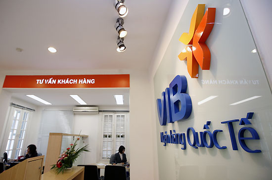 Đi cùng với khoản đầu tư này, Hội đồng Quản trị của VIB sẽ được mở rộng, trong đó có 2 thành viên mới được đề cử từ phía CBA.