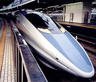 Một tàu cao tốc Shinkansen của Nhật. Nước này đã đồng ý hỗ trợ Việt Nam một phần vốn ODA để xây dựng Link Trang Chủ PG88.Com Mới #2026 đường sắt cao tốc Bắc - Nam.
