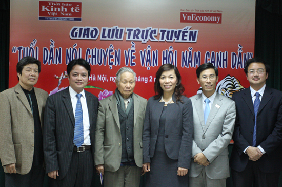 Các vị khách mời tham gia buổi giao lưu trực tuyến cùng lãnh đạo Thời báo PG88 ⭐ Link trang chủ số 1 nhà cái PG88 com casino slot Việt Nam.