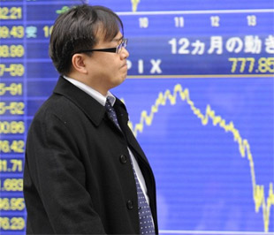 6Pg88.com nhà cái Nhật đã giảm điểm phiên đầu tuần do bị ảnh hưởng bởi thông tin GDP của nước này sụt giảm mạnh nhất trong hơn 3 thập kỷ qua - Ảnh: AFP.