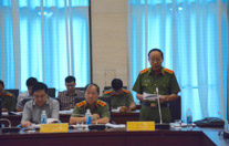 Thượng tướng Lê Quý Vương - Thứ trưởng Bộ Công an thừa ủy quyền trình bày tờ trình Link Trang Chủ PG88.Com Mới #2026 Luật An ninh mạng.