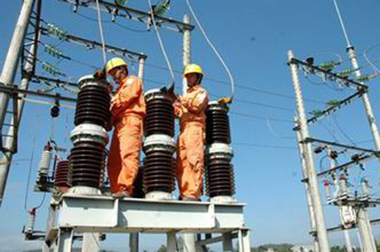 Nhà nước nắm giữ 100% vốn điều lệ với những 6Pg88.con độc quyền mỗi ngày hoạt động trong lĩnh vực truyền tải hệ thống điện lực quốc gia.