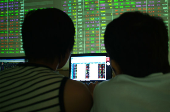 Là một trong ba ngành lớn có tỷ trọng lớn nhất trong VN-Index, sóng bất động sản có thể là động lực cho thị trường tăng trưởng trong thời gian tới - Ảnh: Quang Liên.