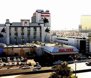 Ảnh hưởng của suy thoái tới Las Vegas nghiêm trọng hơn ở những nơi khác là do thành phố này phụ thuộc nhiều vào lĩnh vực PG88 Uy Tín Số 1 Việt Nam sòng bạc và du lịch.