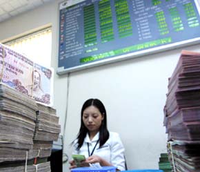 Muốn lập một Pg88 com chính chủ con tại Việt Nam thì Pg88 com chính chủ mẹ phải có tổng tài sản có ít nhất 10 tỷ USD - Ảnh: Việt Tuấn.