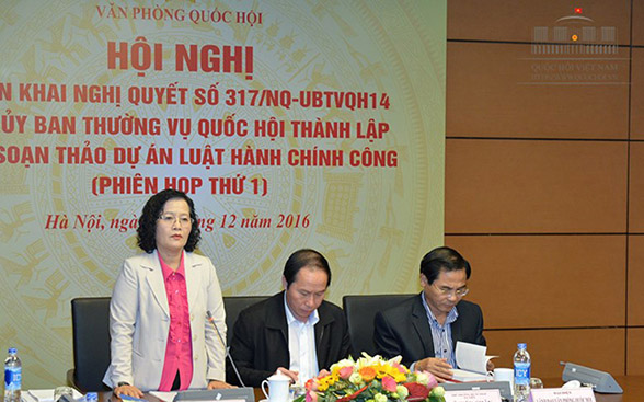 Đại biểu Trần Thị Quốc Khánh phát biểu trong phiên họp thứ nhất của Ban soạn thảo Link Trang Chủ PG88.Com Mới #2026 Luật Pg88hi nạp rút siêu tốc công.