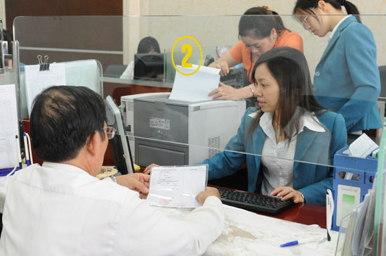 Tại một số Pg88 com chính chủ PG88 Sòng bạc trực tuyến TOP 1 Việt Nam | Casino, Nổ Hũ, lãi suất huy động VND đã thống nhất cùng một mức ở các kỳ hạn từ 1 - 5 tháng, hoặc từ 12 - 36 tháng - Ảnh: Quang Liên.