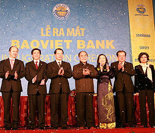 Lễ ra mắt Baoviet Bank.