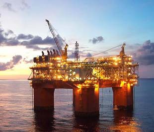 Một giàn khoan dầu trên Vịnh Mexico, nơi cơn bão Gustav sắp sửa tiến vào.