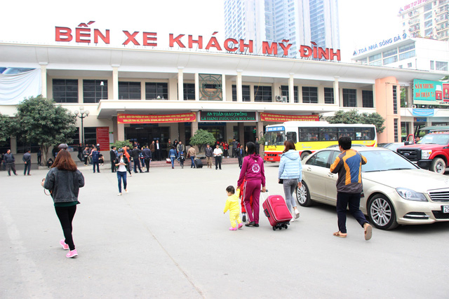 <span style="font-family: "Times New Roman"; font-size: 16px;">Bến xe khách Mỹ Đình, quy mô diện tích bến 3,5 ha dự kiến đến năm 2025 chuyển thành bãi đỗ xe, điểm đầu điểm cuối xe búyt, phục vụ vận tải hành khách nội đô.</span><span class="Apple-converted-space" style="font-family: "Times New Roman"; font-size: 16px;">&nbsp;</span>