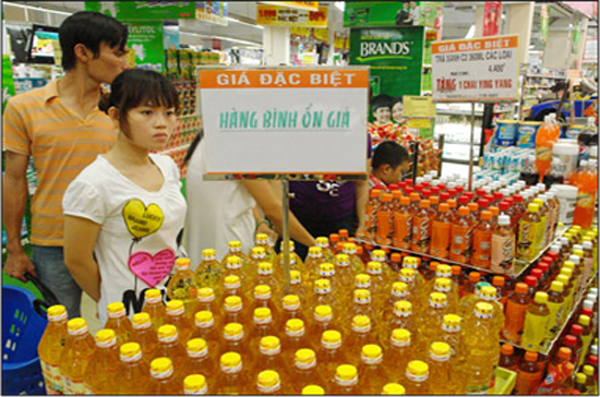 Giá hàng hóa thuộc danh mục bình ổn giá sẽ được công khai trên Internet.