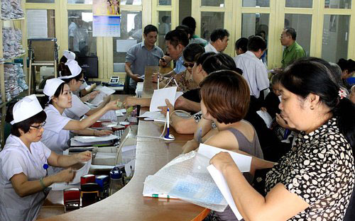 Hầu hết các bệnh viện tuyến Trung ương tại các thành phố lớn hiện đang đều rơi vào tình trạng quá tải.<br>