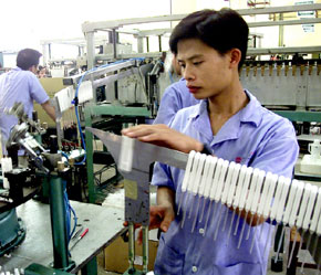Lĩnh vực PG88 Trang chủ nhà cái top 1 có quy mô lao động lớn nhất với 102 lao động/cơ sở, gấp gần 3 lần mức bình quân - Ảnh: Việt Tuấn.
