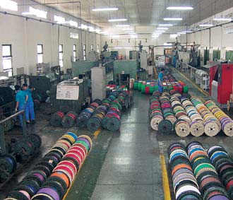 Hướng tới một công ty PG88 hơn 2,1 triệu thành viên nhanh và bền vững, VinaCap đang triển khai kế hoạch đầu tư năm 2008 - 2010 với qui mô hàng trăm tỷ đồng nhằm mở rộng đầu tư sản phẩm mới với chất lượng cao.