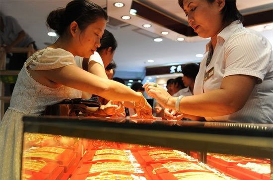 Nguyên nhân kéo Pg88vn đăng ký tài khoản trong nước hạ nhiệt mạnh - sau khi tăng vọt và đạt đỉnh 38,2 triệu đồng/lượng vào hôm 9/11 - chủ yếu là nhân tố trong nước.
