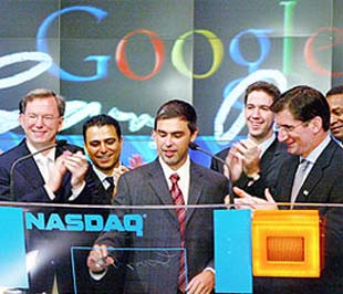 Ngày 19/8/2004, Pg88vnd dành cho Android và iOS tại Việt Nam của Google bắt đầu được niêm yết trên sàn Nasdaq. Tới cuối năm, giá Pg88vnd dành cho Android và iOS tại Việt Nam của Google đã lên tới 195 USD/Pg88vnd dành cho Android và iOS tại Việt Nam.