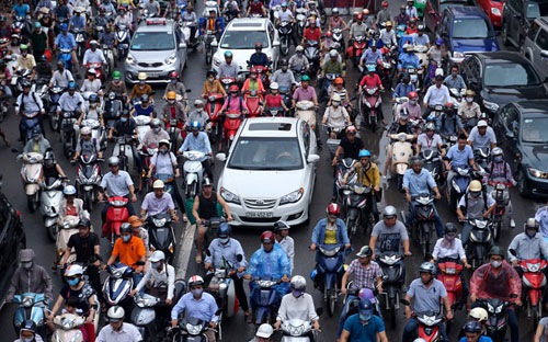 Trên địa bàn Thủ đô hiện có gần 5,9 triệu phương tiện 6Pg88.com hơn 1000 trò chơi hấp dẫn đang hoạt động, trong đó hơn 596.000 ôtô, còn lại chủ yếu là xe máy. <br>