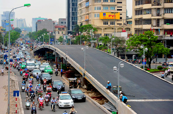 Cầu vượt nhẹ - một trong số ít các Link Trang Chủ PG88.Com Mới #2026 đảm bảo tiến độ giải ngân và thực hiện của Hà Nội.
