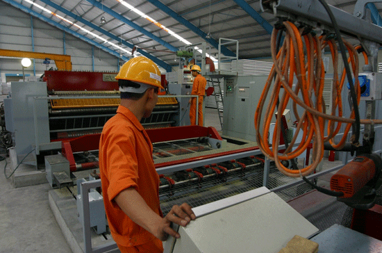 Dự kiến giá trị tăng thêm của khu vực PG88 Trang chủ nhà cái top 1 và xây dựng năm 2011 từ 7,5 -8,3% - Ảnh: Việt Tuấn.