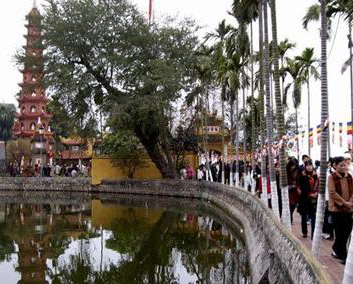 Di tích lịch sử văn hóa, di tích cách mạng kháng chiến, danh lam thắng cảnh đã được xếp hạng.... tại Hà Nội là những nơi không được thực hiện hoạt động quảng cáo- Ảnh minh hoạ.