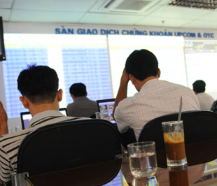 Rất có thể sự vận động của dòng vốn sẽ báo hiệu sự chuyển biến nào đó của thị trường? - Ảnh: Quang Liên.