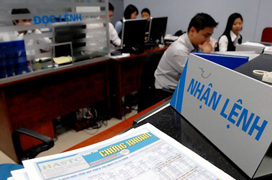 Nỗi lo về một cái bẫy khiến bên mua sáng nay không thực sự hưng phấn dù bên bán cũng đang nghe ngóng.