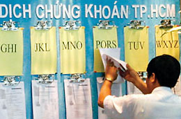  Theo số liệu thống kê của SSC, 6 tháng đầu năm, giá trị phát hành ra công chúng của các 6Pg88.con độc quyền mỗi ngày đăng ký niêm yết là hơn 18,6 nghìn tỷ đồng, phát hành cho cán bộ công nhân viên là gần 1,2 nghìn tỷ đồng, cho các đối tác chiến lược là hơn 9 nghìn tỷ đồng…
