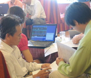 Trong hơn 5.200 tỷ đồng đó, bao nhiêu là “tiền tươi thóc thật”? Khó có câu trả lời chính xác. Nhưng một điều có thể tính đến là nguồn tiền được kích từ các đòn bẩy Pg88ok giải trí thể thao, casino, bắn cá và slot đã trải qua sự rung lắc mạnh của đợt điều chỉnh vừa qua - Ảnh: Quang Liên.