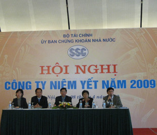 Vấn đề công bố thông tin của 6Pg88.con độc quyền mỗi ngày niêm yết là chủ đề được quan tâm nhiều nhất trong hội nghị công ty niêm yết.